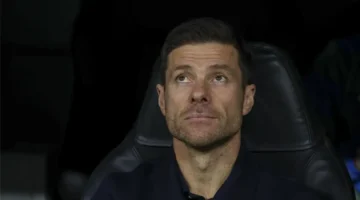 دعم الزملاء.. إشادات قوية لألونسو بعد أزمته مع ريال مدريد